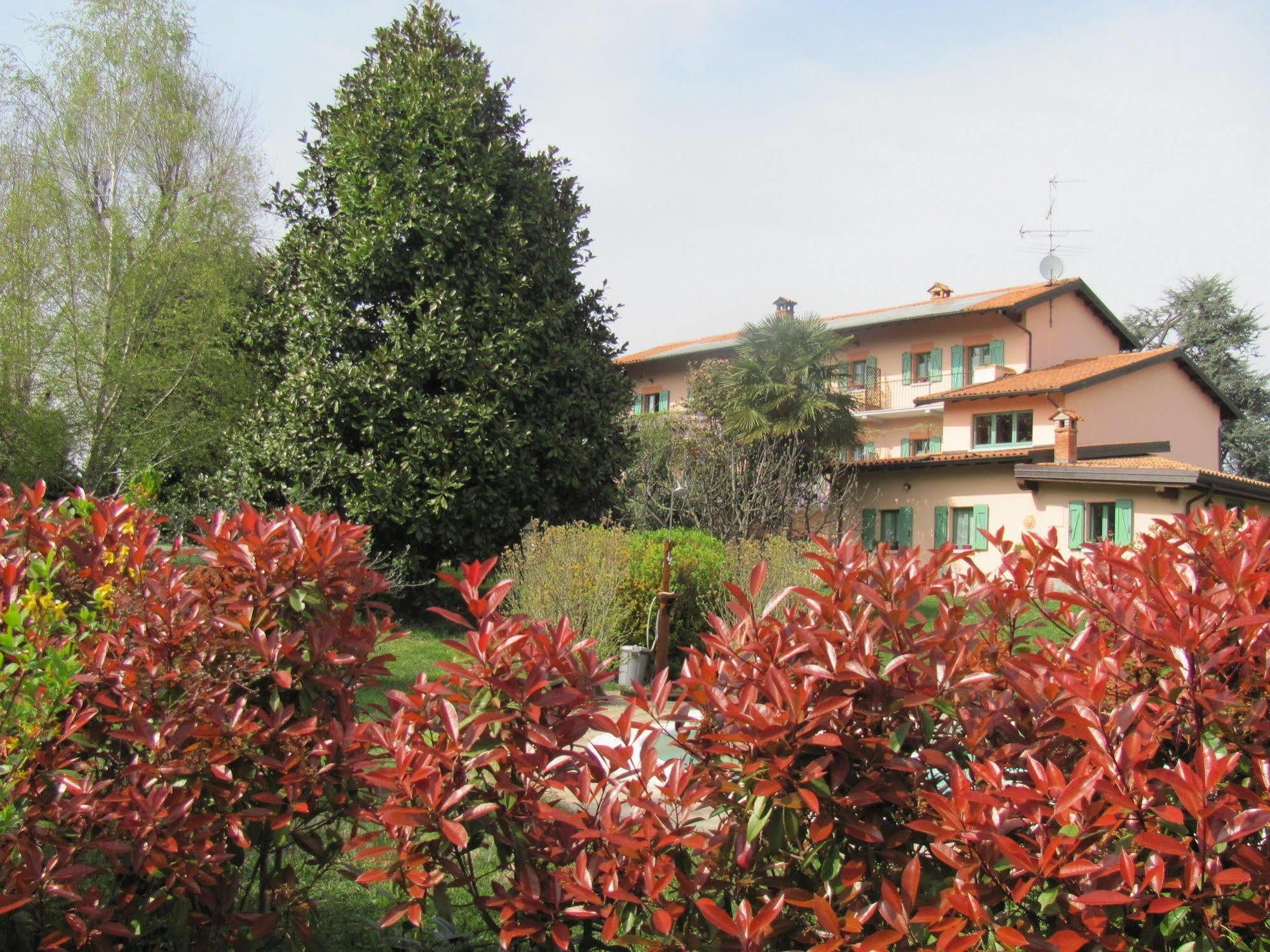 Landhaus Casa Violetta Agrate Conturbia